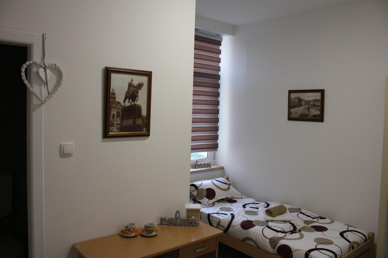 Apartmani Maja Zrenjanin Esterno foto